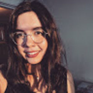 Meet your Posher, Carlie